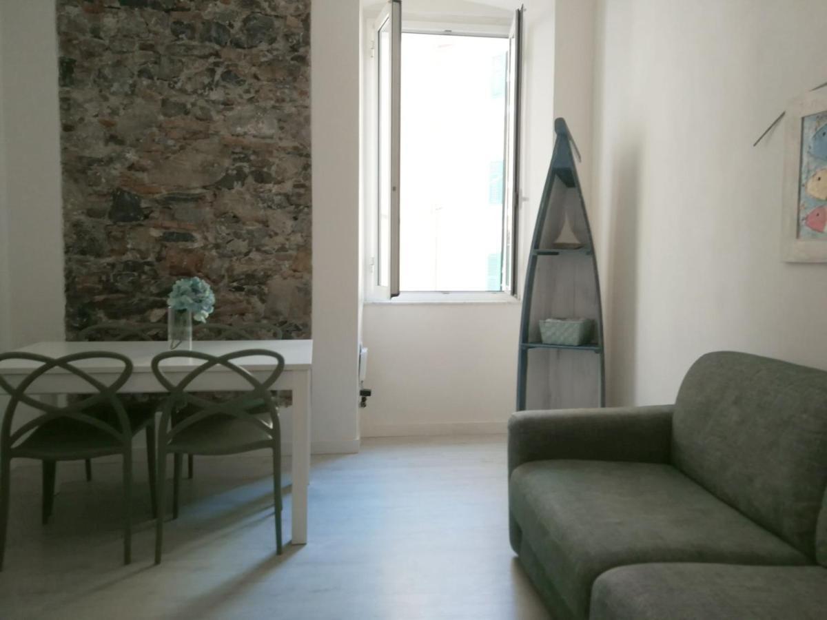 Casa Patella Apartment San Terenzo Luaran gambar